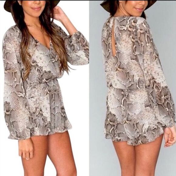 Show Me Your MuMu Snake Python Print Romper Size Small - Picture 1 of 5